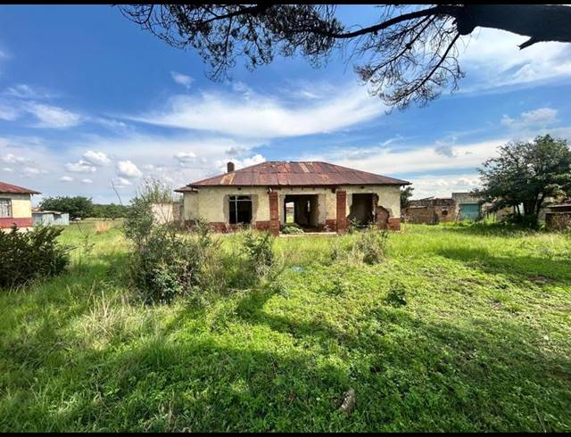 LAND FOR SALE IN JAMESON PARK